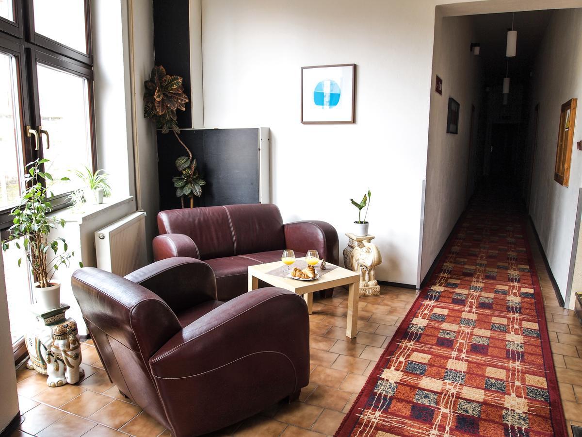 ديشين Hotel Faust المظهر الخارجي الصورة